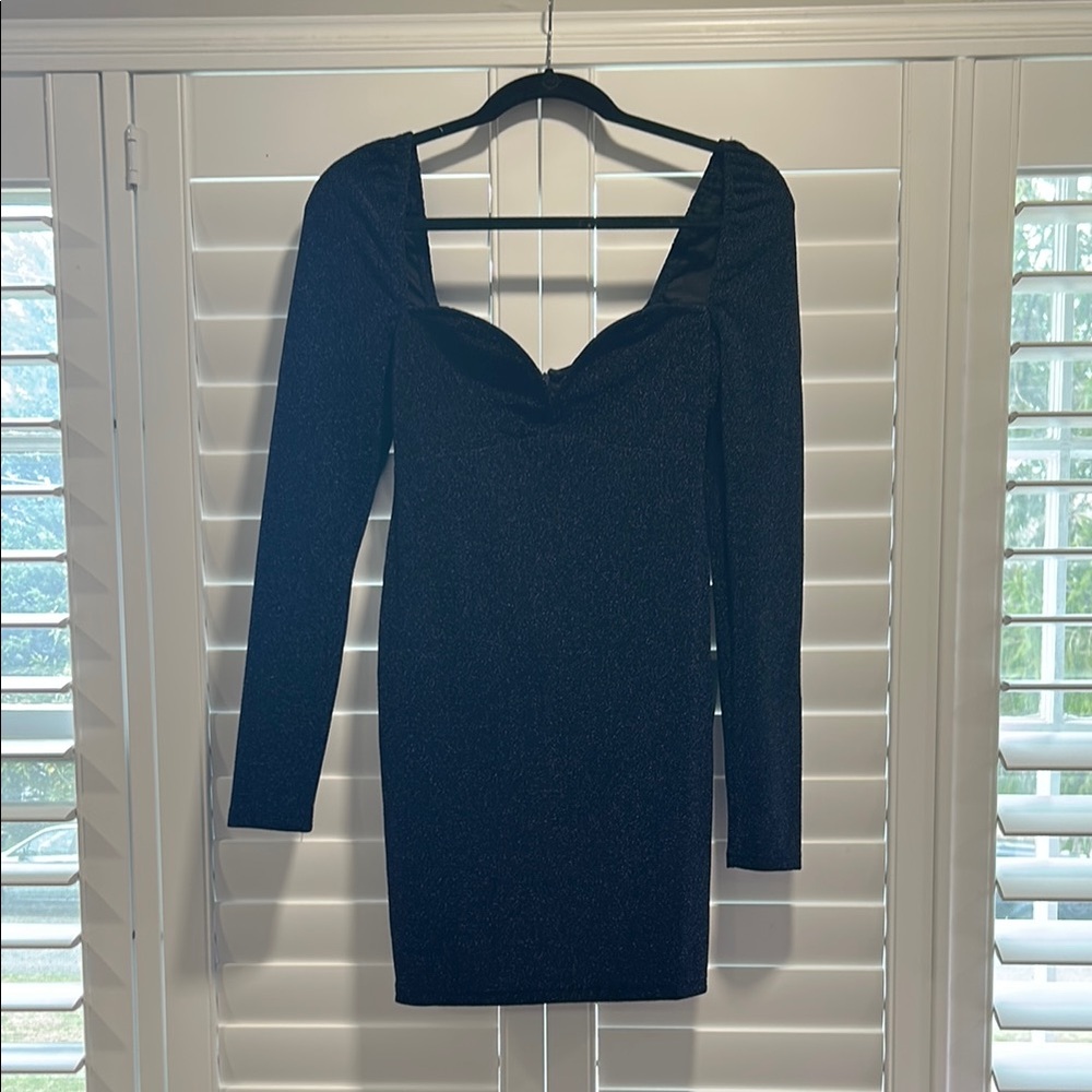 Elegant Black Long Sleeve Dress
